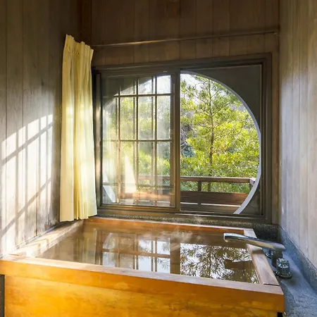 Futsukaichi Hot Spring - Daimaru Besso Hotel Chikushino Exterior photo