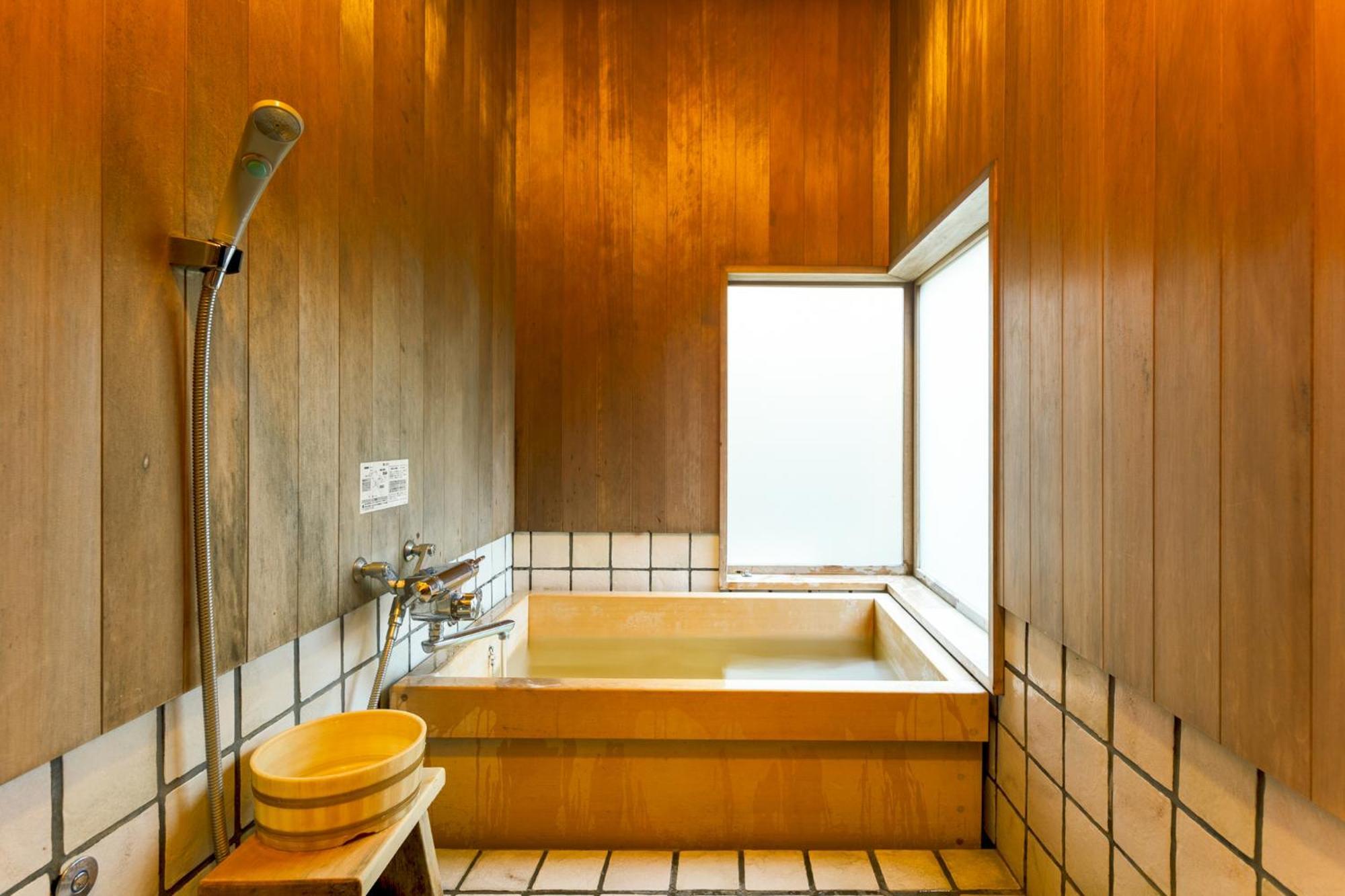 Futsukaichi Hot Spring - Daimaru Besso 5* Chikushino